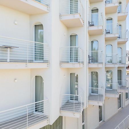 Hotel Velia Grottammare Ngoại thất bức ảnh