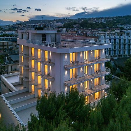 Hotel Velia Grottammare Ngoại thất bức ảnh