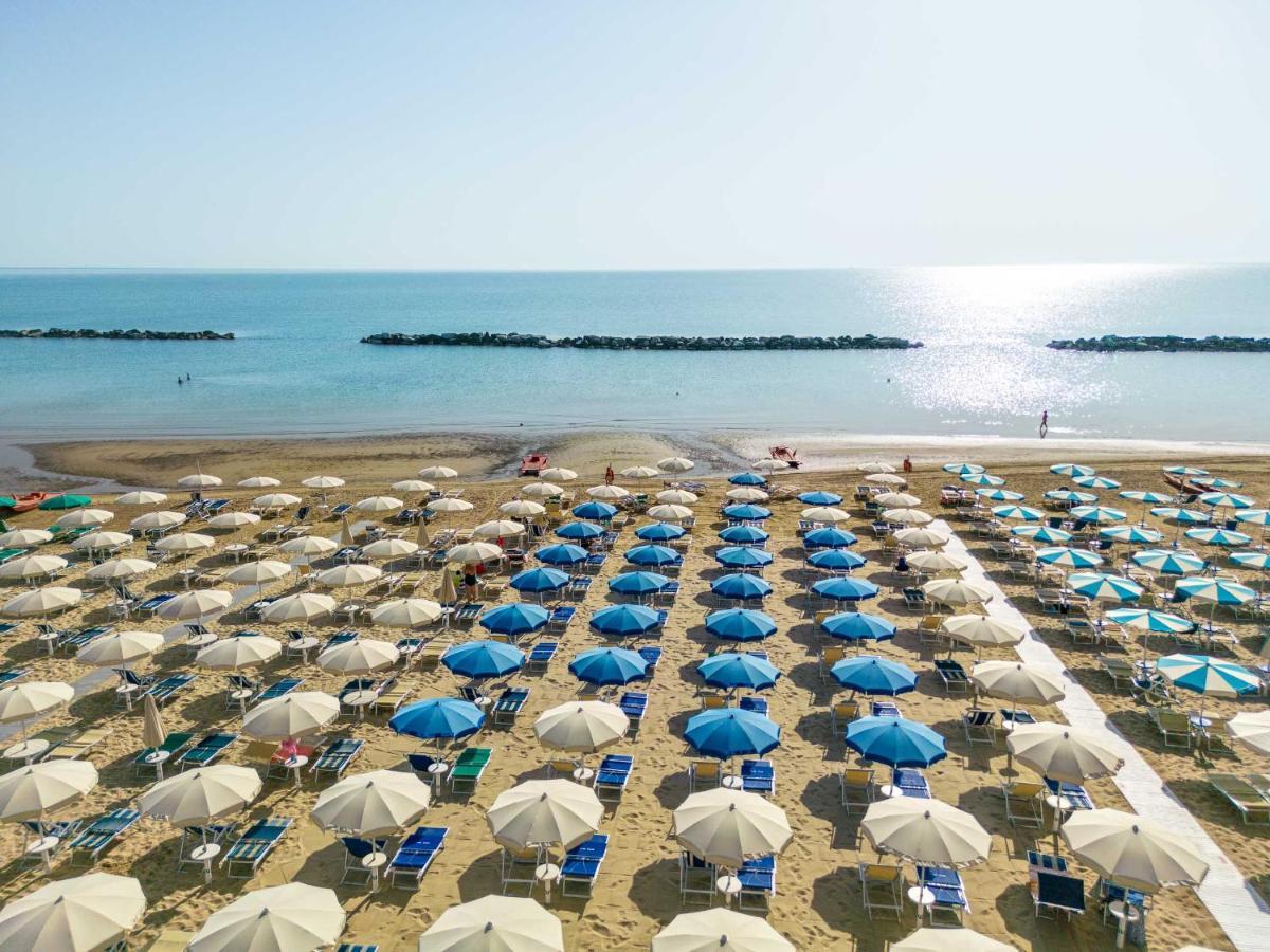 Hotel Velia Grottammare Ngoại thất bức ảnh